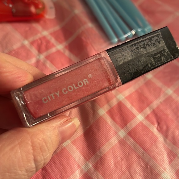 🎈SALE🎈🎀#12.MAKEUP BUNDLE🎀 - Picture 9 of 11